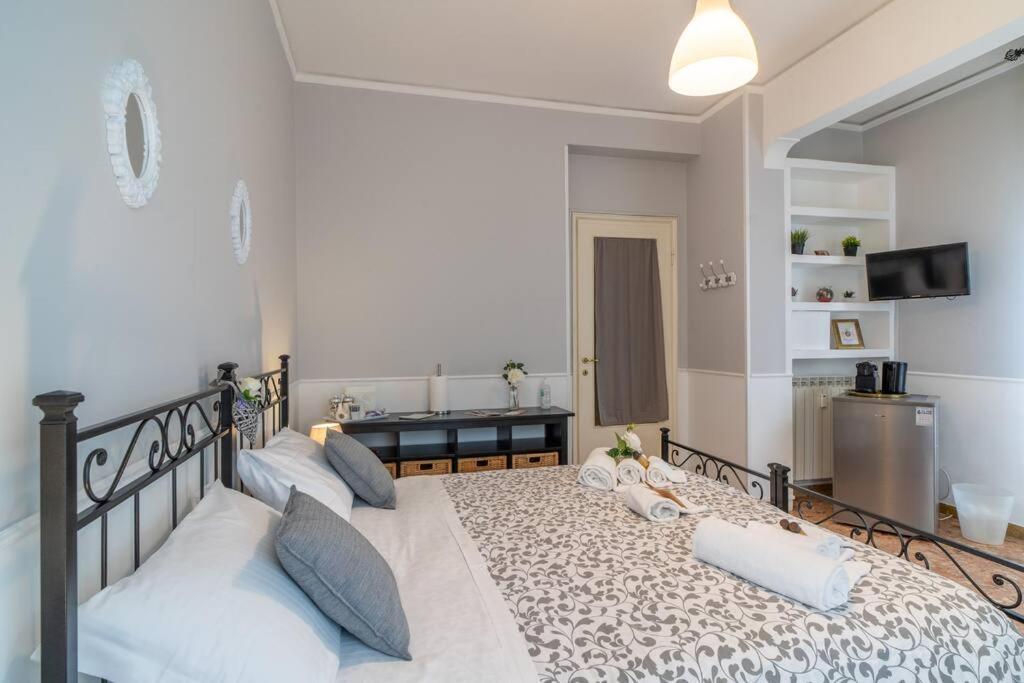 Terrazze Italiane City Center - White Apartment Verona Exteriör bild